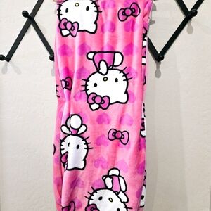 HELLO KITTY Valentines Day Pink Heart w/ Bows Silk Touch Throw Blanket NWT